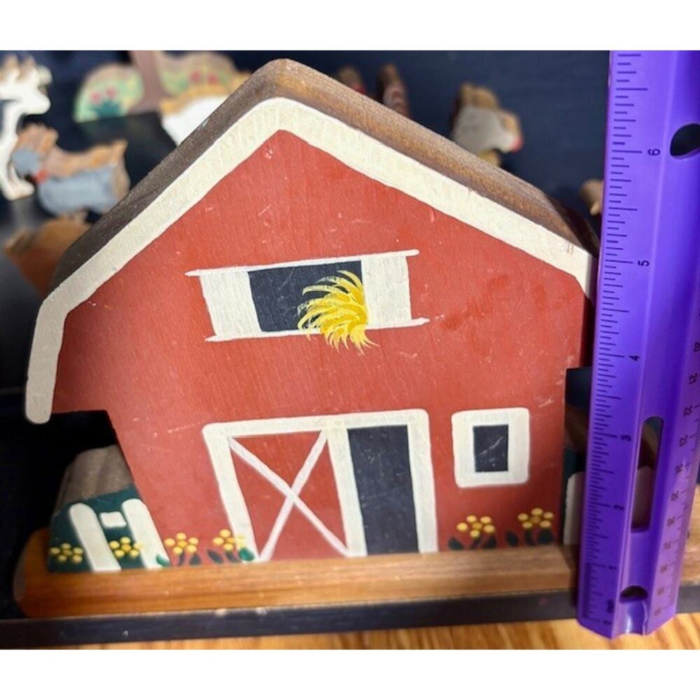 Vintage Wooden Handcrafted Farm Animals Lot of 17 , Some Named Signed and Dated - Picture 2 of 16